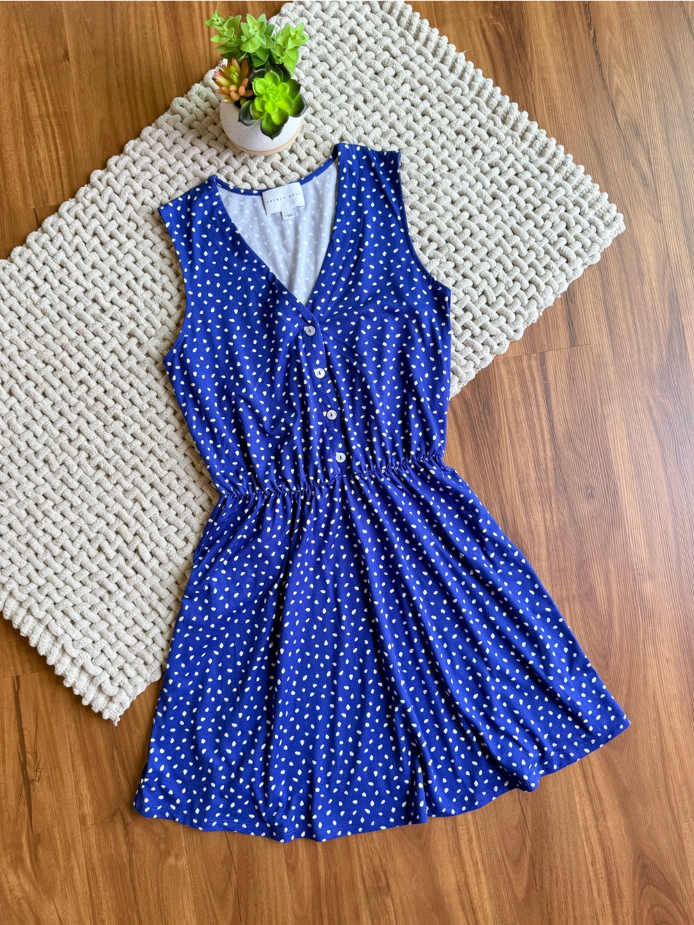 French Grey | Women’s Lillian Brushed Knit Pullover Dress | Blue/White | Small